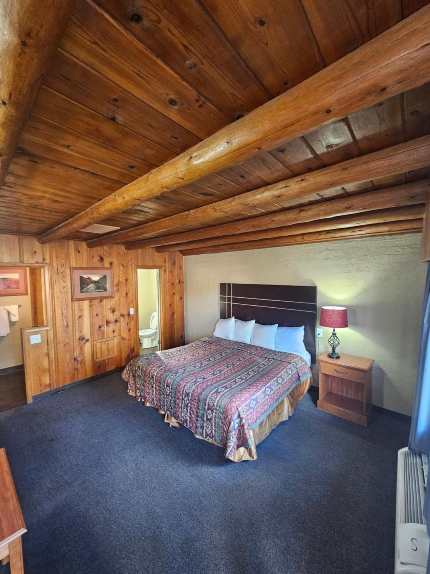 Redrock Country Inn คาแนบ ภายนอก รูปภาพ